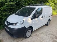 NISSAN NV200