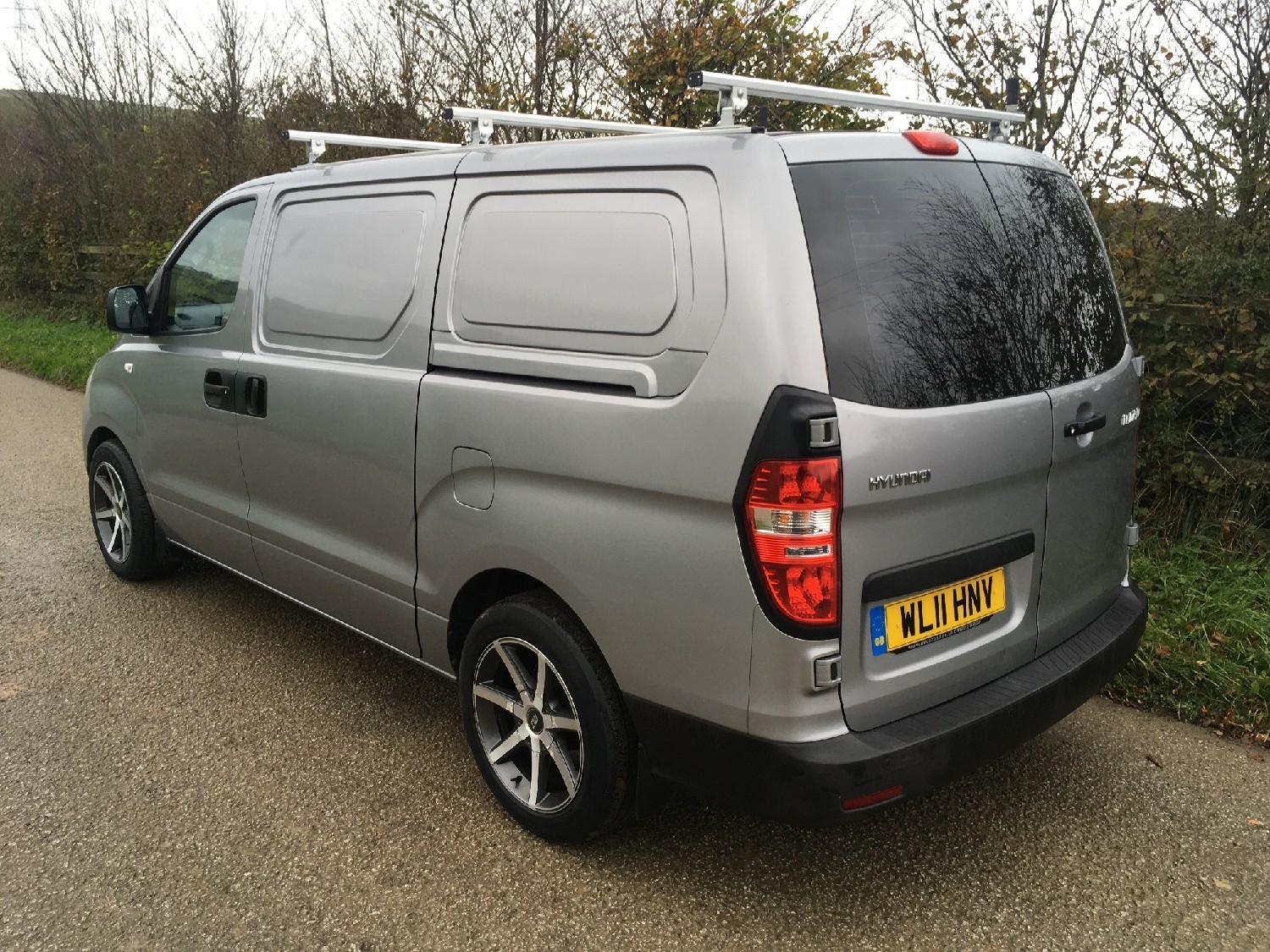 Used HYUNDAI ILOAD in Truro, Cornwall 